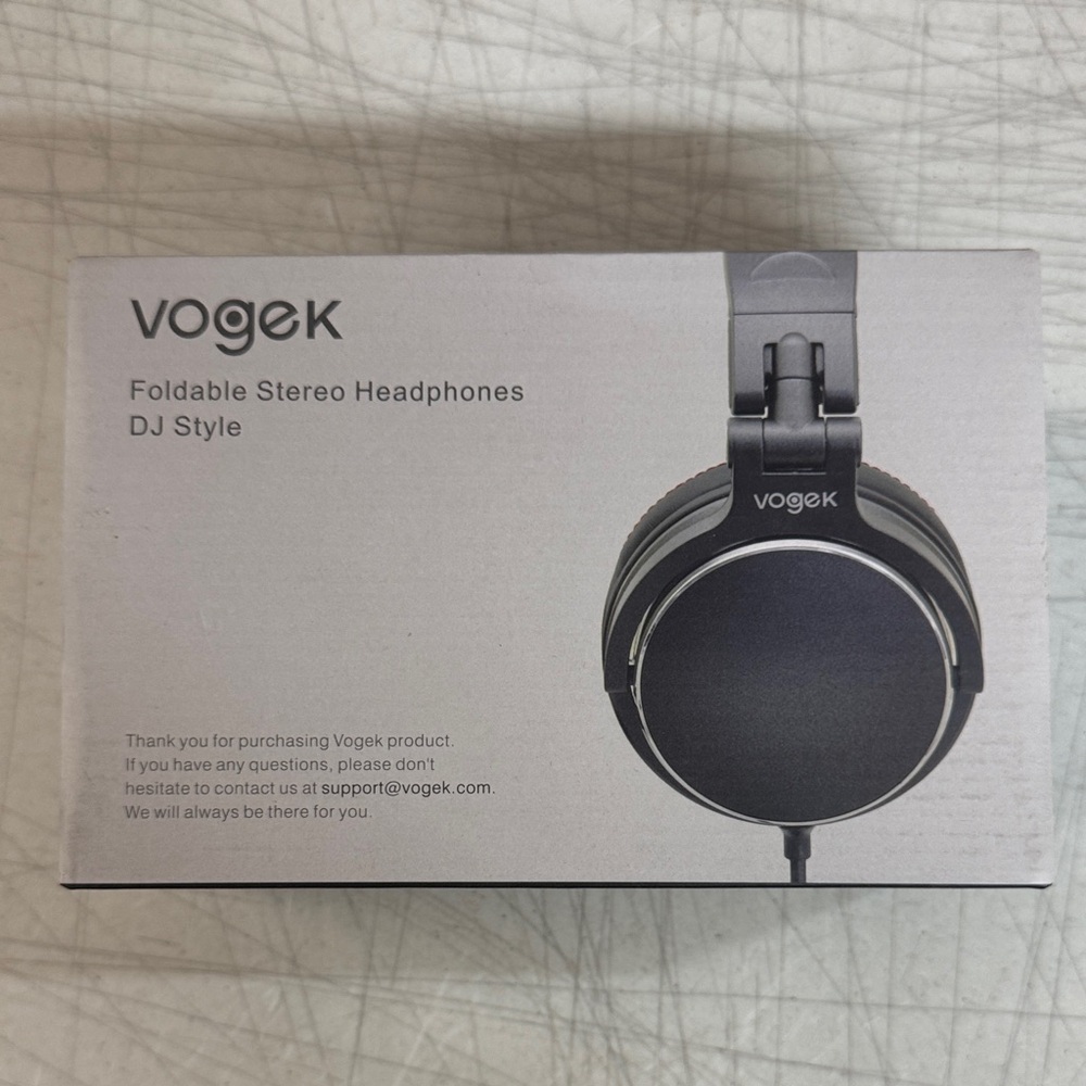 Black Foldable Stereo Headphones